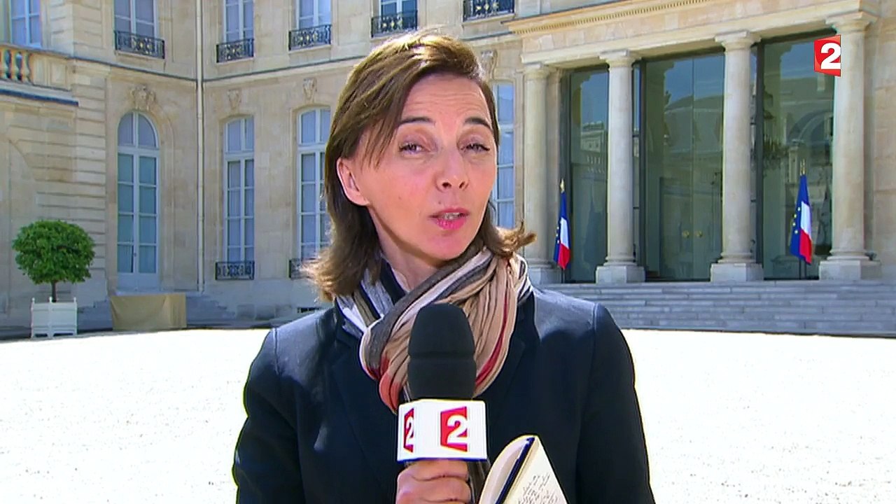 Voyage de Valls à Berlin : Hollande tient au devoir d'exemplarité