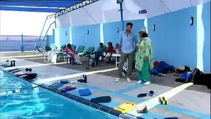 Dont tell my Mother - That I'm in Pakistan - Female Swimming Team