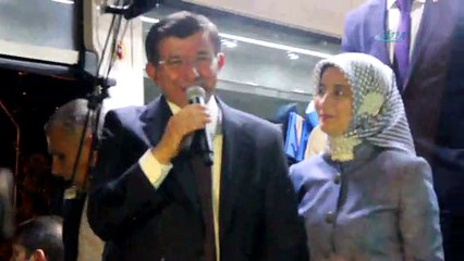 Hükümetin kurulması için Davutoğlu’na tam yetki