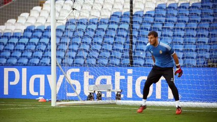 Iker Casillas, fuera del Real Madrid
