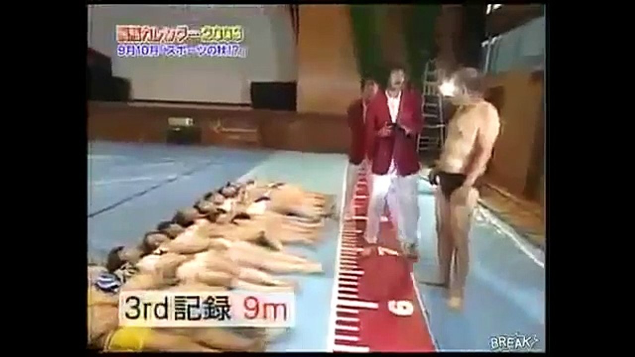 Crazy Japanese Gameshow - So Hot Game - Japan F...