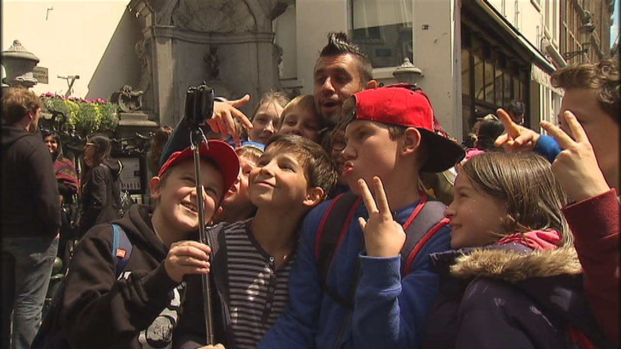 Le selfie stick interdit au BSF