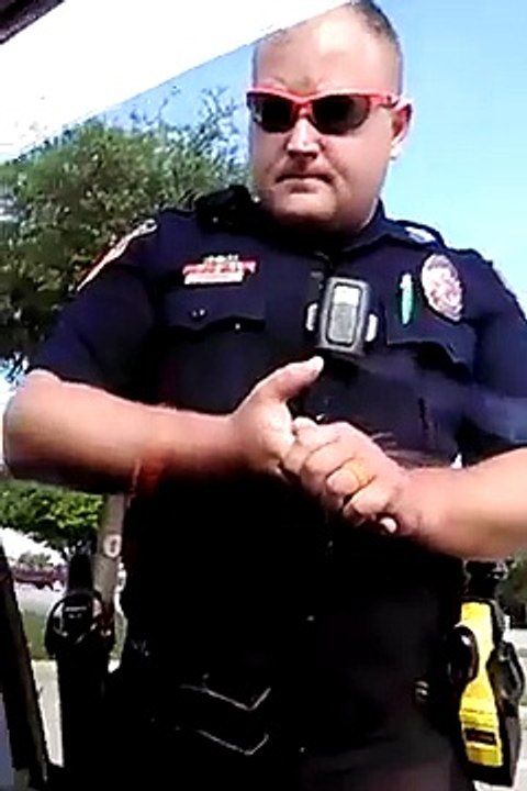 Cop Smashes Idiots Window