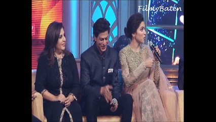 WHY Deepika Padukone KISSES Shahrukh Khan - CHECKOUT