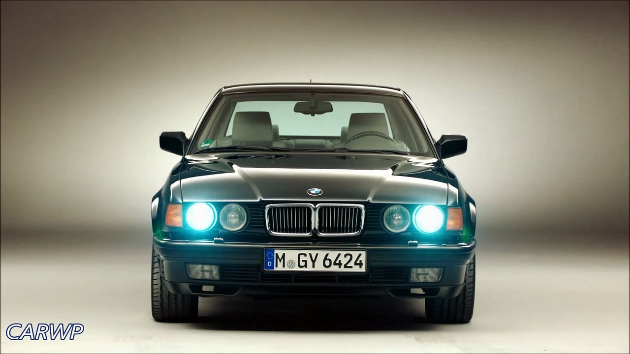 BMW Série 7 E32 1986-1994 @ 60 FPS