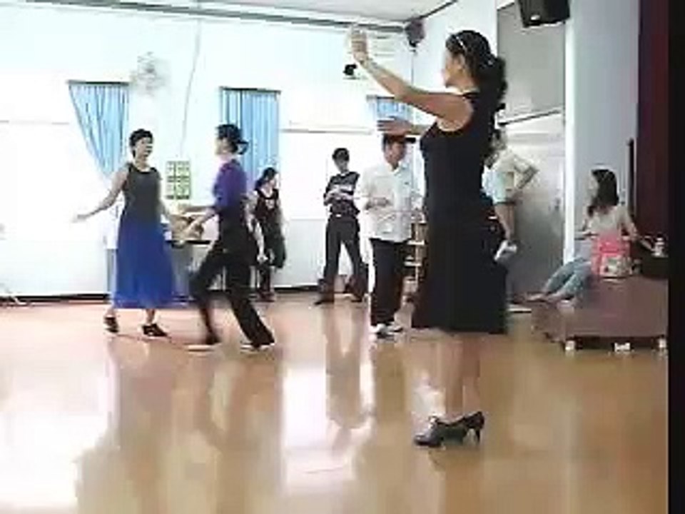 華爾滋基本步腳位指引 Waltz Basic Foot Position Instruction
