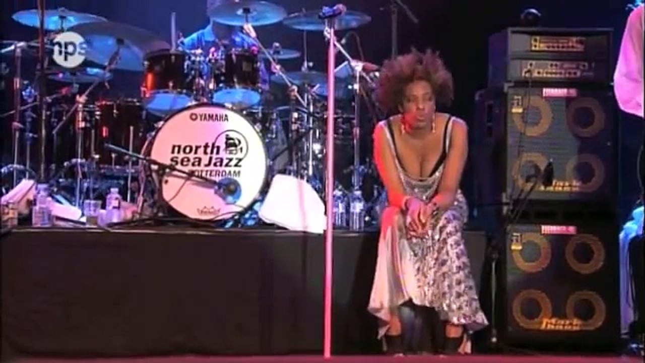 "I Try" - Macy Gray, North Sea Jazz Festival 07/11/2010