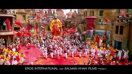 'Selfie Le Le Re' VIDEO Song - Bajrangi Bhaijaan - Salman Khan