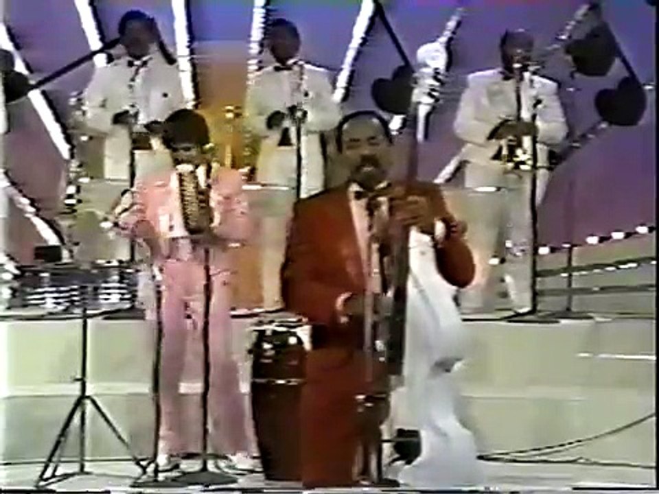 Oscar De Leon - Lloraras