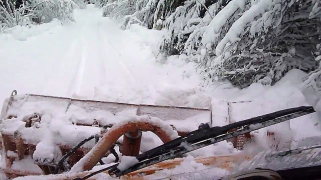 406 Unimog Plowing Snow in Alaska