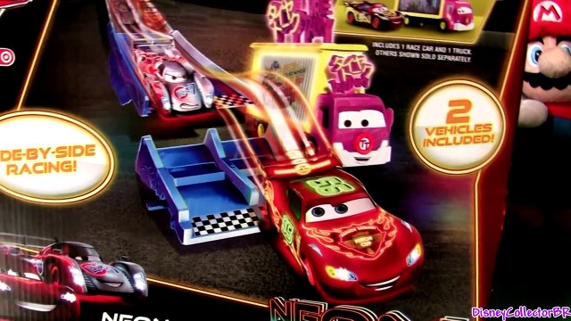Cars Neon Racers Neon Nights Track Set 2014 NEW Metallic Lightning McQueen Disney Pixar