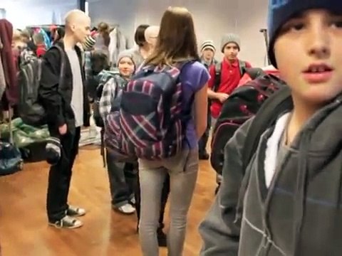 Dans les coulisses du tournage de la publicité Défi têtes rasées