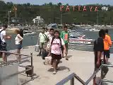 Speedboat Collision Injures Korean Tourists 【PATTAYA PEOPLE MEDIA GROUP】 PATTAYA PEOPLE MEDIA GROUP