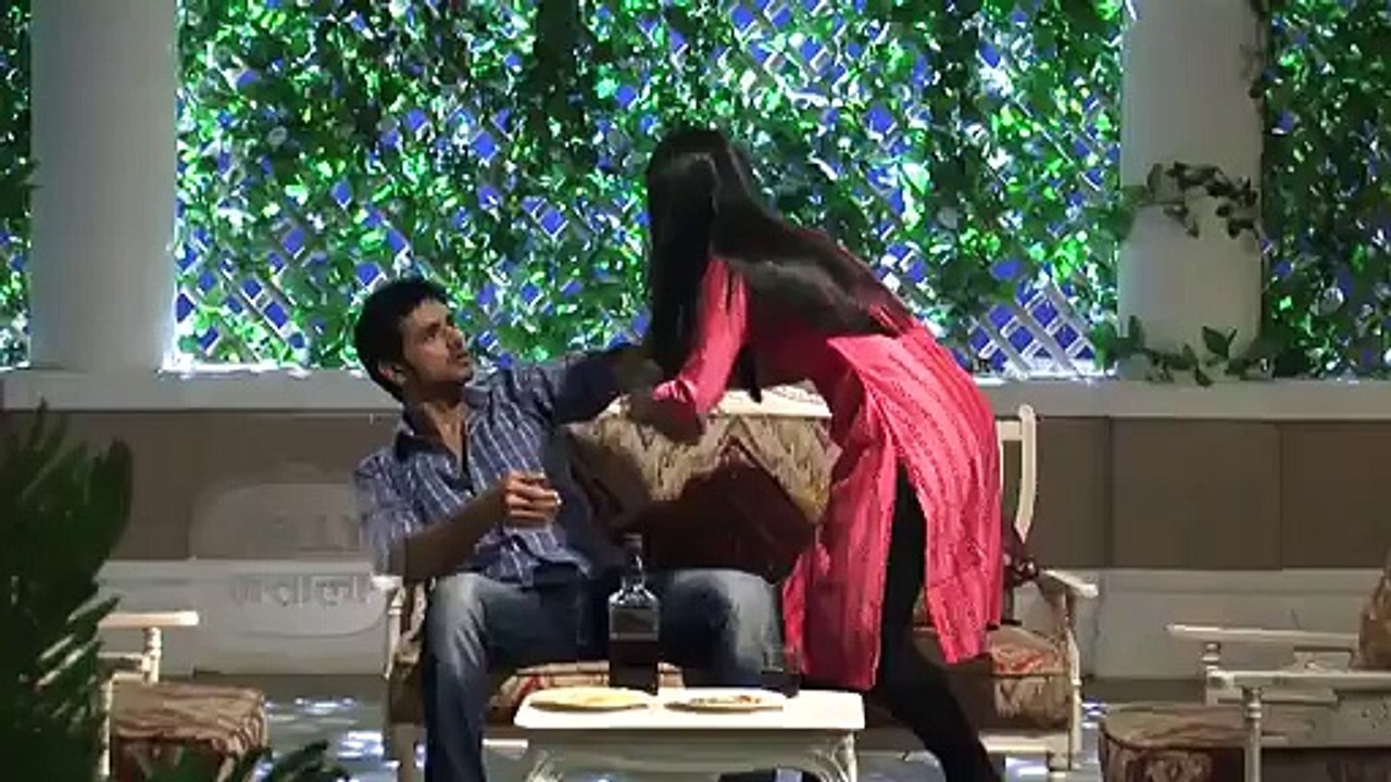 Meri Aashiqui Tumse Hi Full 10 June 2015 - Ritika Wants Divorce Between Ishaani And Ranveer