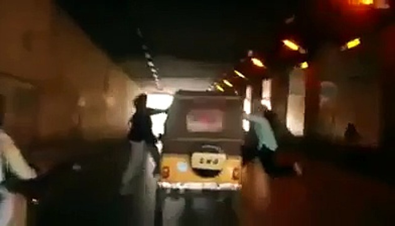 Girls of Pakistan in Action having fun on rickshaw must watch