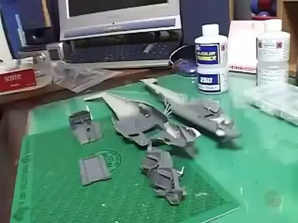 How to Build 1/48 Trumpeter Mi-24P Hind-F Model Kit [2/6] | Helicopter Model Kit Japanese Show