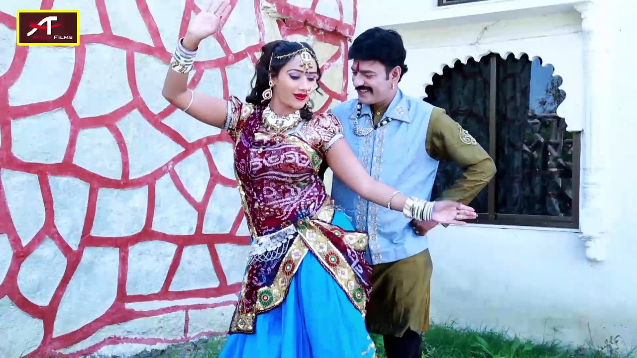 Rajasthani Traditional Folk Dance Songs| PILI LUGDI Bai Sa Ra Veera |Full Video Song|Marwadi Songs'HD'Most Popular Song-2015