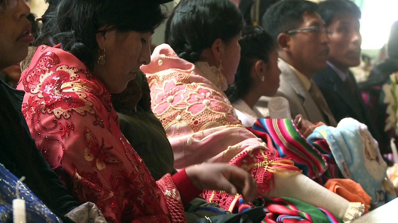 In Bolivia's El Alto, priests, believers, prepare Pope's visit