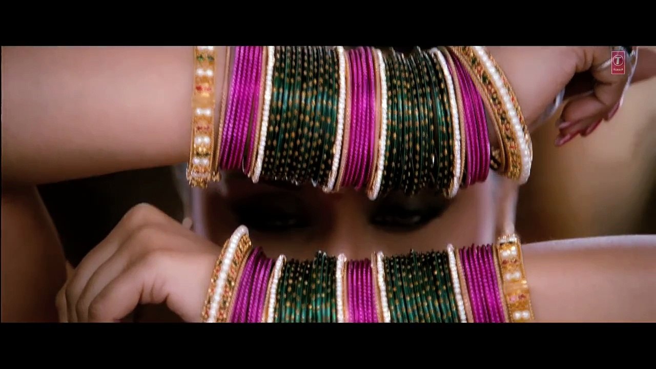 Sava Dollar Full Video Song Aiyyaa | Rani Mukherjee, Prithviraj Sukumaran