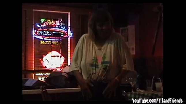 Drunk Valentines Day Dance At The Bar Fail!