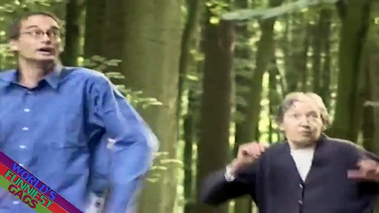 Funny Flying Witch SCARE PRANK