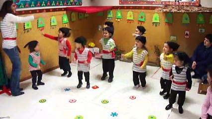 PRINCESA PIRATA a dançar música do panda