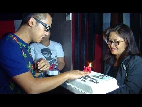 Kejutan Ulang Tahun Rafael SM*SH Yang Ke-28 - Hot Shot 16 November 2014