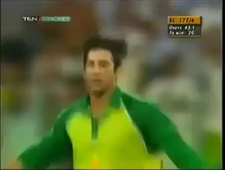 Waseem Akram Best Bowling Highlights