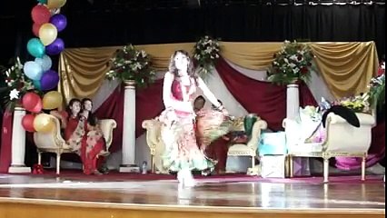 Gulabi Girl Best Dance Munni Badnam Hui