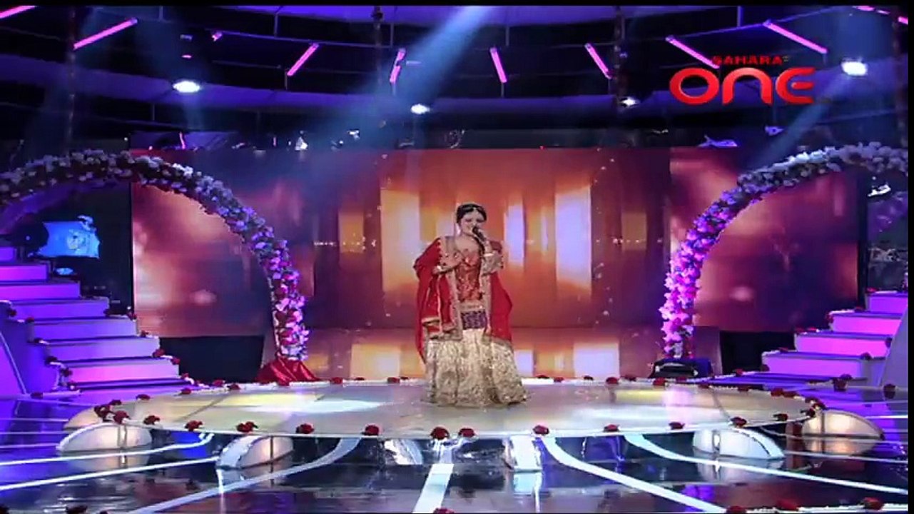 Mehndi Hai Rachnay Wali By Sara Raza Khan