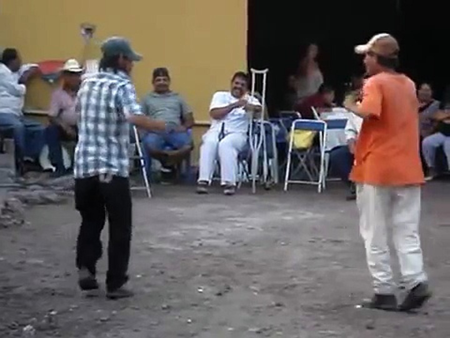 Bailes Chistosos De Borrachos Borracho Bailando GIFs | Tenor