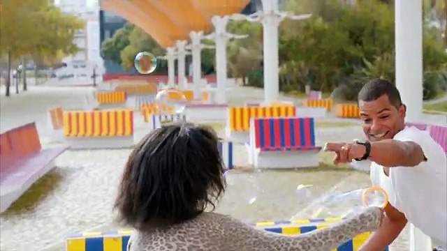 Neg Marrons featuring Dry - J'aime Trop La Life (Clip Officiel)