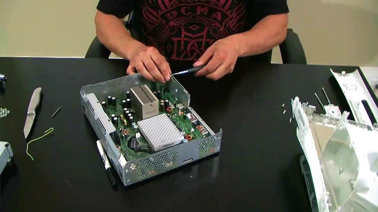 Xbox 360 Red Ring Of Death Fix - 3 Flashing Red Lights Repair Guide