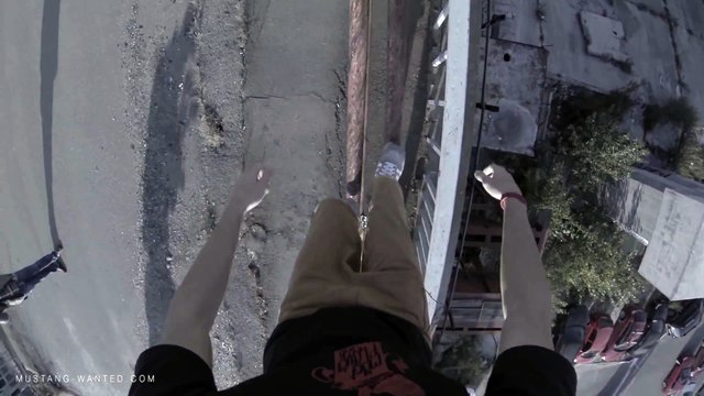 Mustang Wanted, old bridge