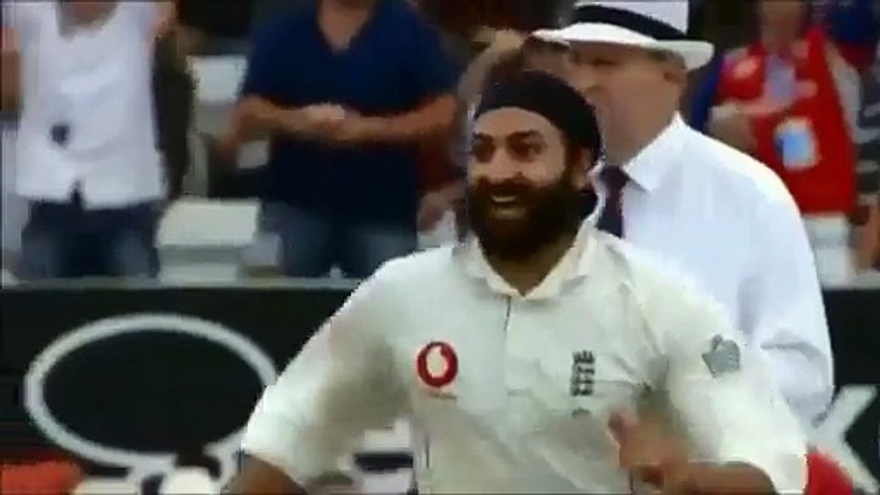 Funny moments in cricket ground