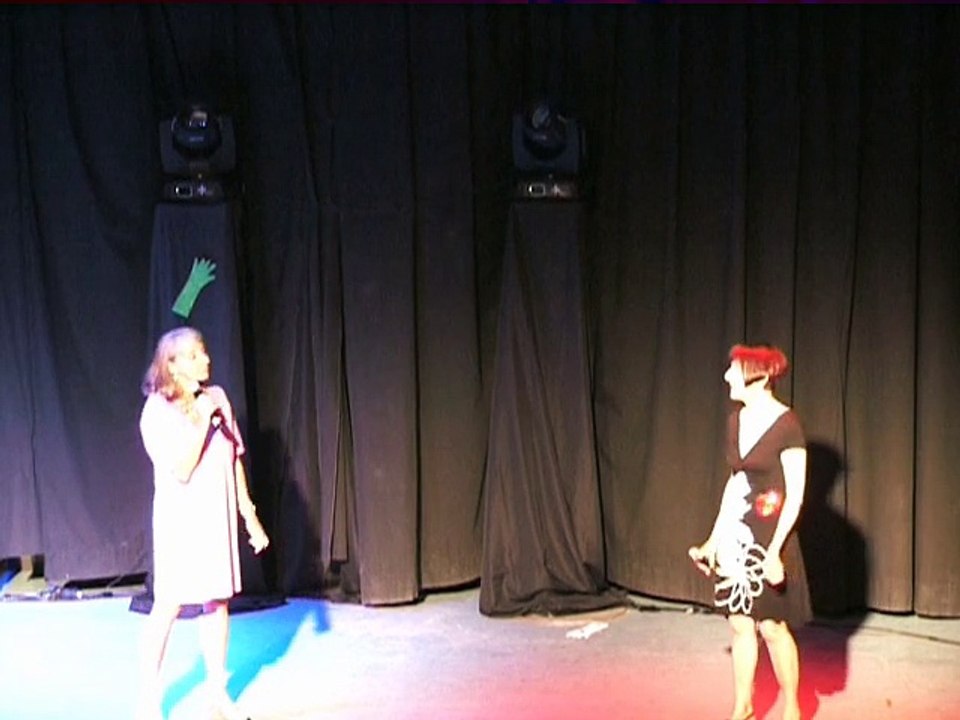 Christine et Jocelyne chantent : " Et si tu n'existais pas...".