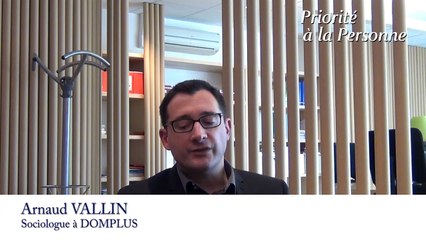 Arnaud Vallin, sociologue à DOMPLUS : « Les temps professionnels et privés se brouillent, mais pas à sens unique » 1/2