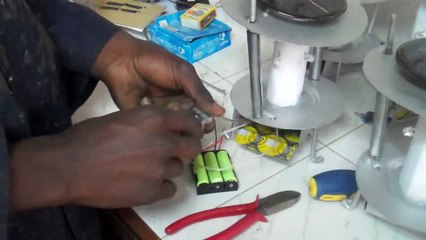 SDFA-Kenya:Features of the solar-power lanterns