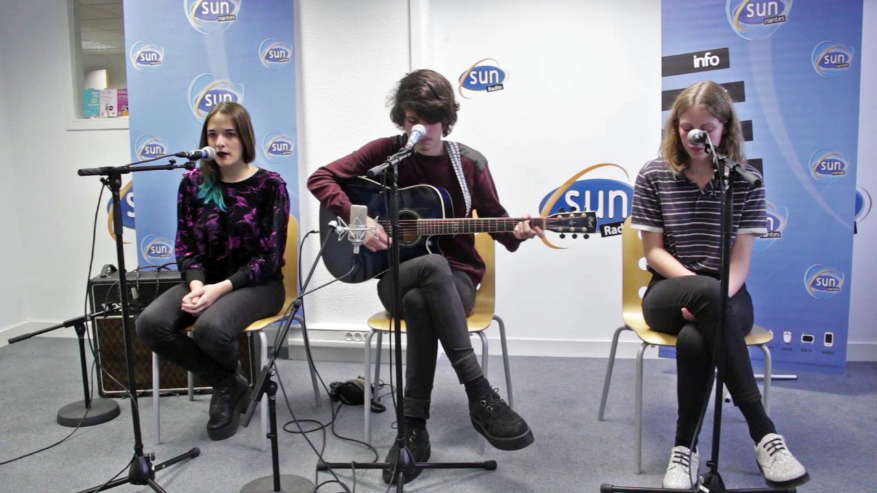 Des Roses - I wanna be adored (Stones Roses cover)