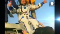 عودة ثلاثة رواد فضاء إلى الارض بعد قضاء عشرة أشهر في المحطة الفضائية الدولية