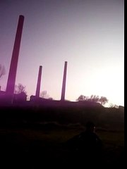 Sprengung der zwei großen türme in trebsen