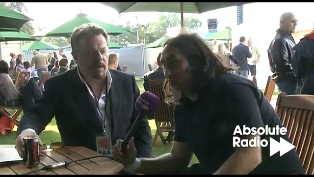 Eddie Izzard and Ross Noble interview at Laughs in the Park 2011