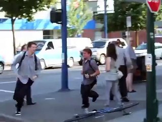 U-Lock Assault - Violent Cyclist Road Rage Attack