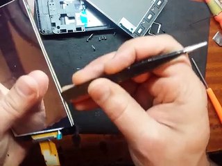 video thay man hinh lg e975