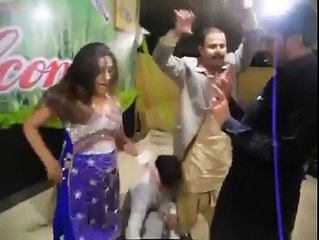 اف اتنی بے تابی کیا بات ہے یار