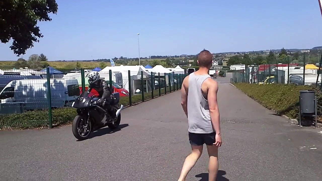 sortie du padock