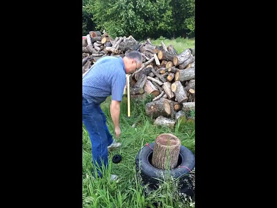 Voici une astuce géniale pour couper du bois ! Votre vie va changer !