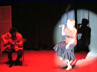 Annick chante : "Piensa en mi".