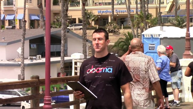 Faire signer une pétition pour lancer des attaques nucléaires contre la russie : blague énorme