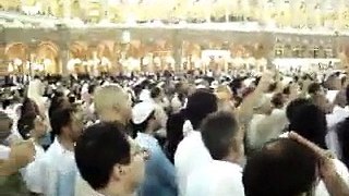 Inside the Holy Kaabah-So what happened when the House opened the door to a جب کعبہ کا دروازہ کھولا گیا تو کیا ہوا ایک پ